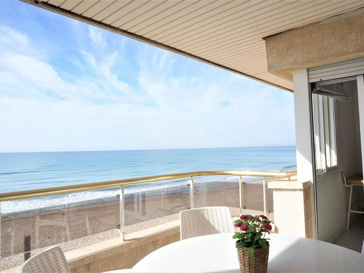Villa Service - Barco 3º 카라펠 아파트